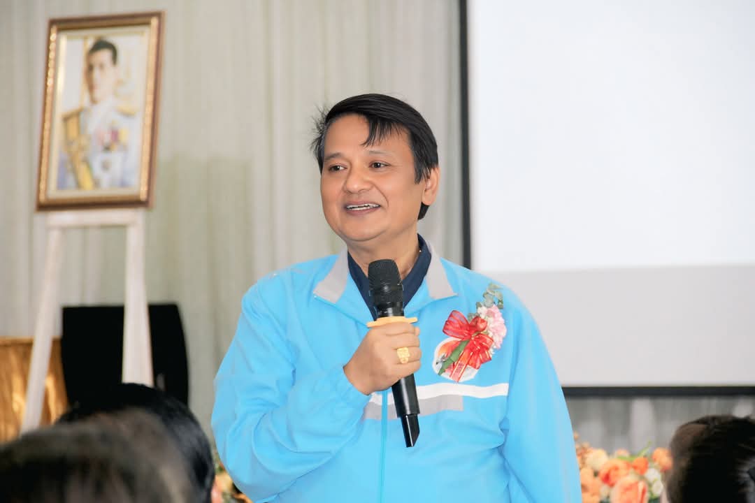 ผอ.สพป.ฉะเชิงเทรา เขต 1 ลงพื้นที่พบเพื่อนครูและบุคลากรทางการศึกษา กลุ่มเครือข่ายพัฒนาคุณภาพการศึกษาบางน้ำเปรี้ยว 3