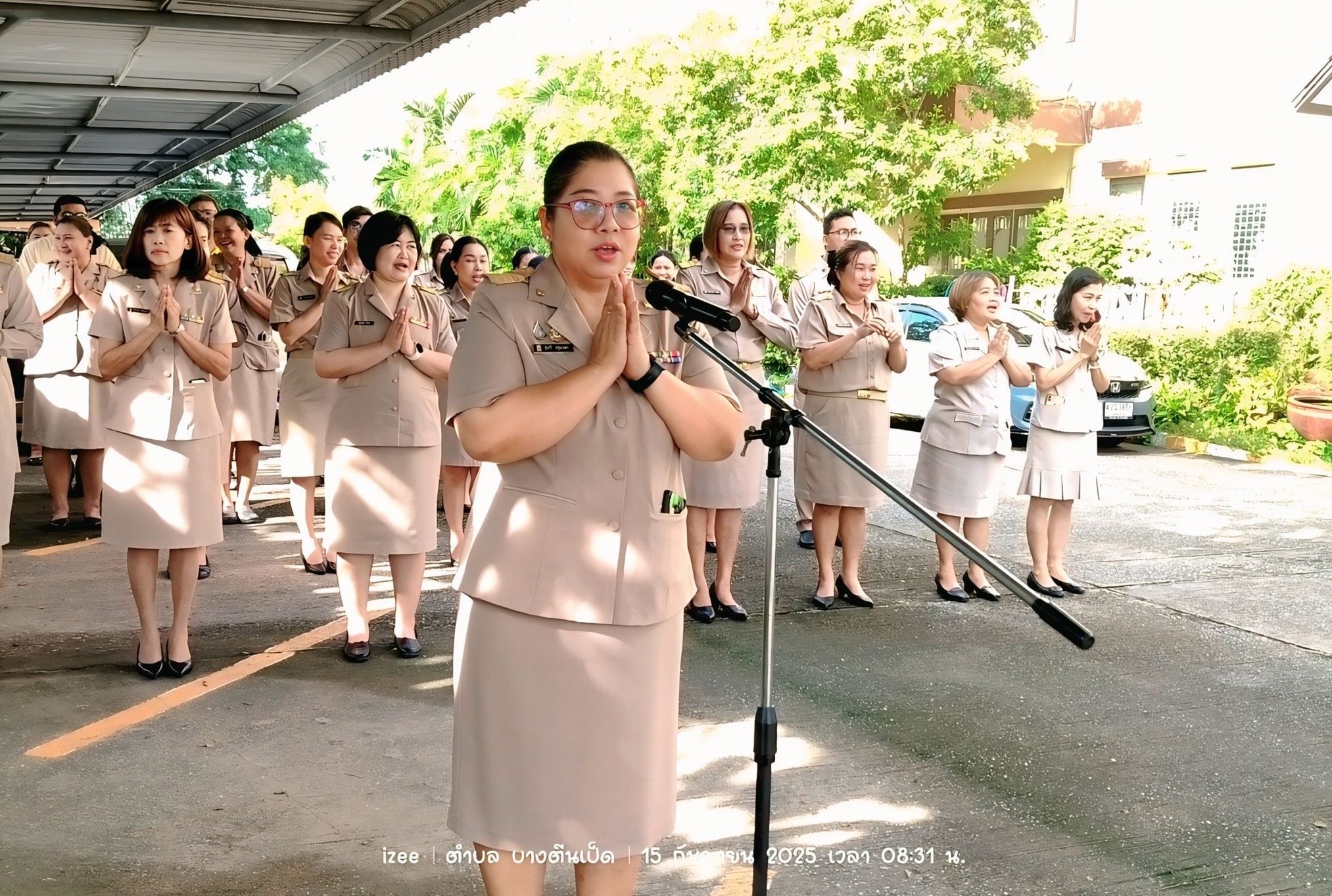 สพป.ฉะเชิงเทรา เขต 1 ร่วมกิจกรรมเคารพธงชาติ สวดมนต์ และกล่าวคำปฏิญญาเขตสุจริต พร้อมทั้งแสดงวัฒนธรรมที่ดีขององค์กร