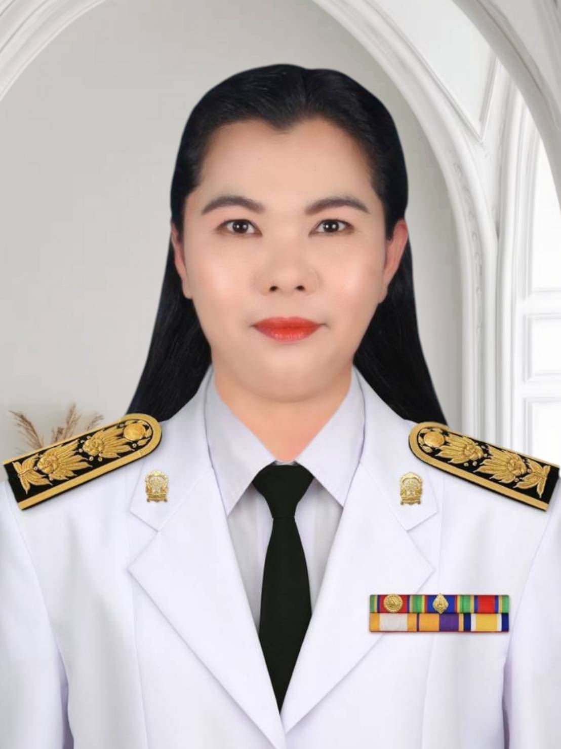 นางจรรยา นิลทรัพย์