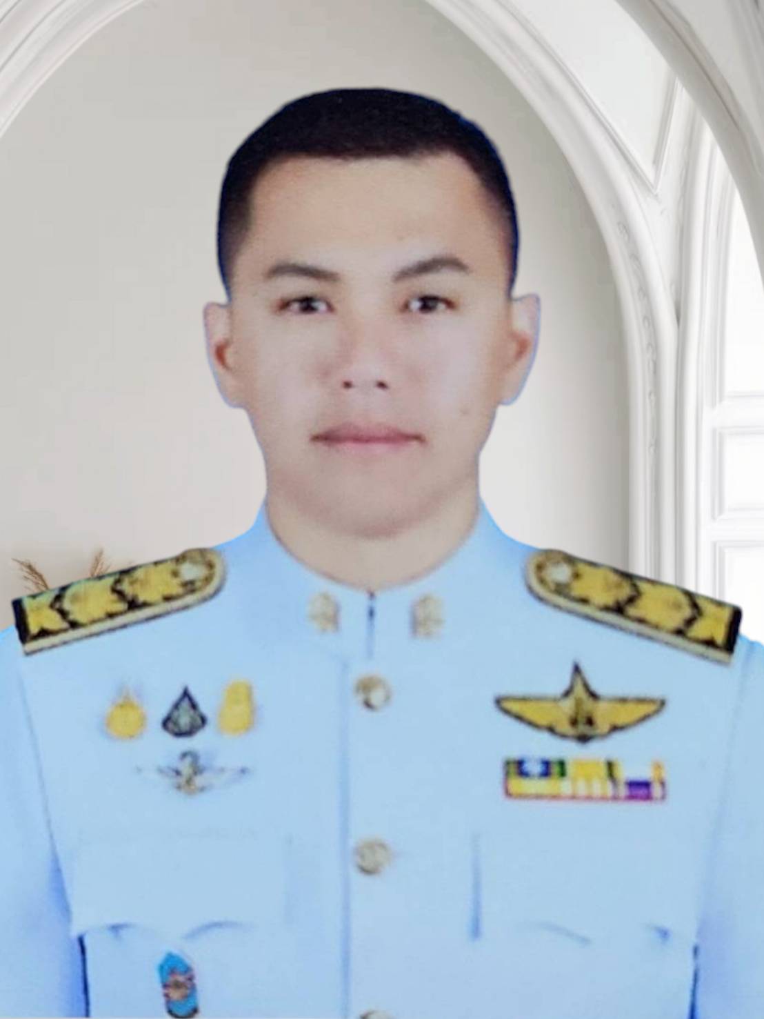 นายพีรเดช พัชรปัญญาพร